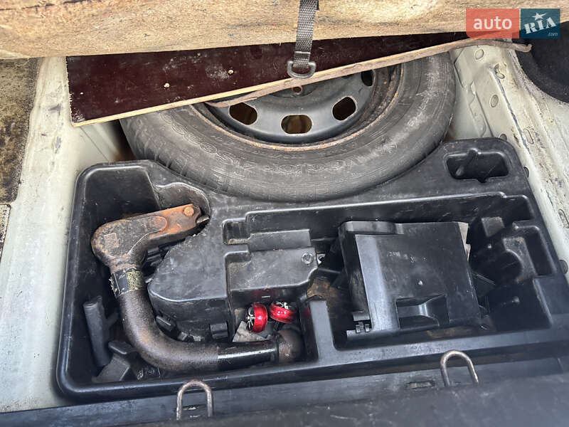 Хетчбек SEAT Toledo 2004 в Нетішині фото 32 Хетчбек SEAT Toledo 2004 в Нетішині