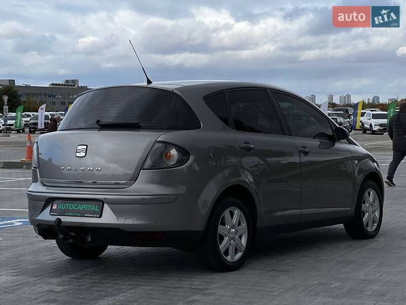 Хетчбек SEAT Toledo 2006 в Києві фото 9 Хетчбек SEAT Toledo 2006 в Києві