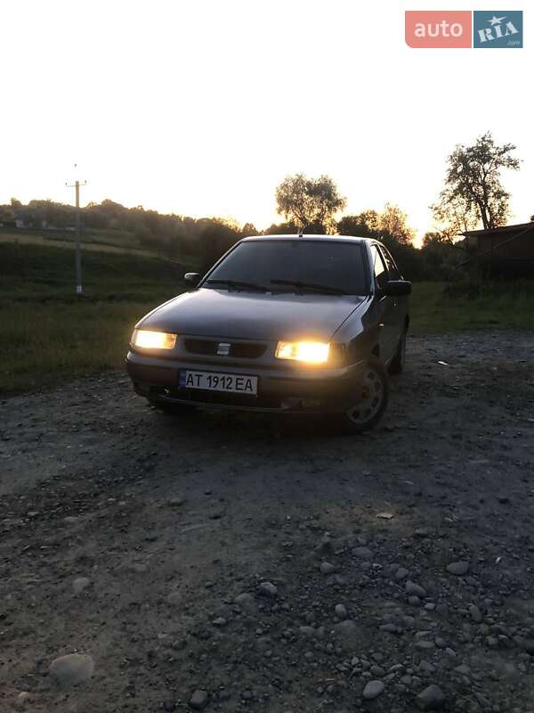 Седан SEAT Toledo 1994 в Коломиї