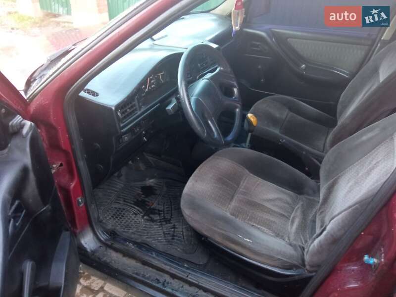 Седан SEAT Toledo 1993 в Львові