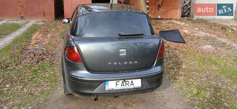 Хэтчбек SEAT Toledo 2008 в Запорожье