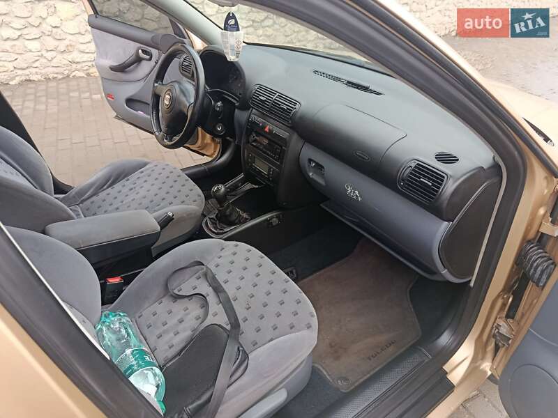 Седан SEAT Toledo 2001 в Тернополі