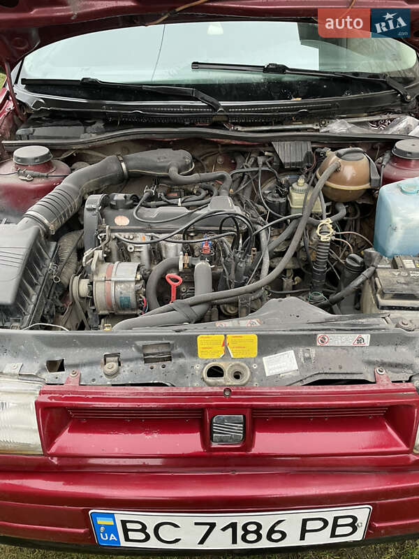 Седан SEAT Toledo 1993 в Рудки