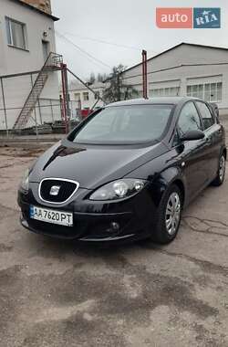 Хетчбек SEAT Toledo 2008 в Києві