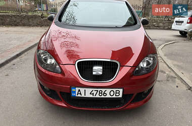 Хетчбек SEAT Toledo 2008 в Запоріжжі