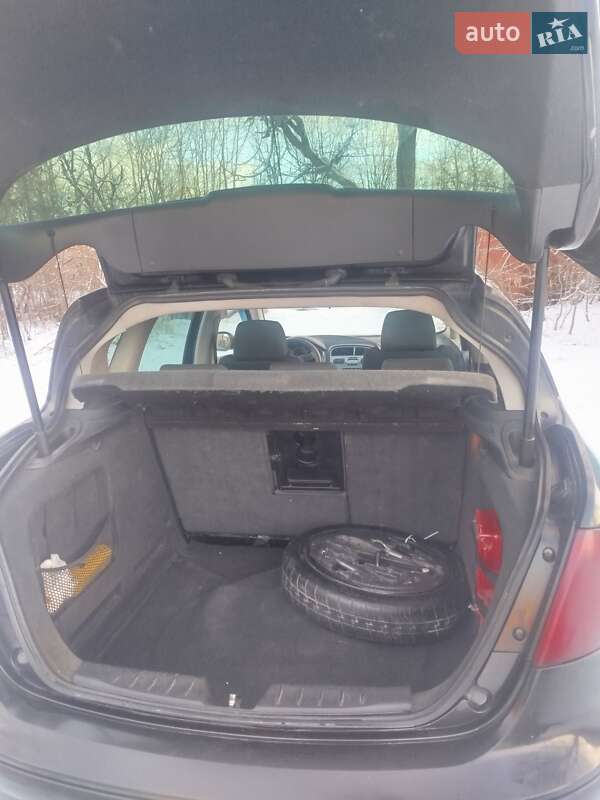 Хетчбек SEAT Toledo 2008 в Трускавці