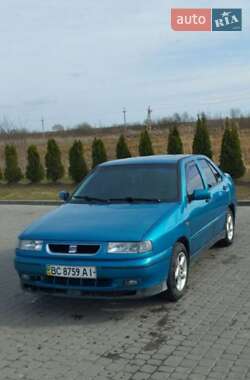 Седан SEAT Toledo 1996 в Бориславе