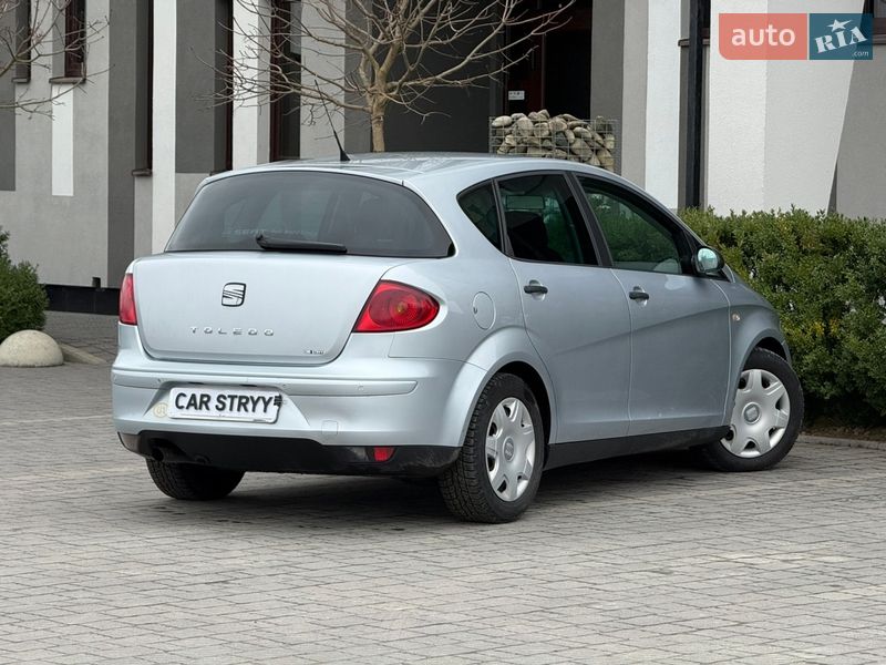 Хэтчбек SEAT Toledo 2008 в Стрые