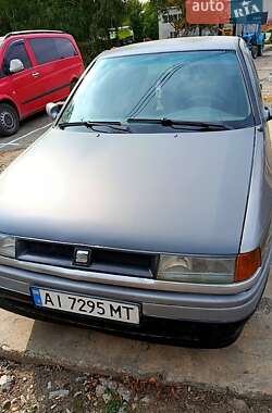 Седан SEAT Toledo 1992 в Умані