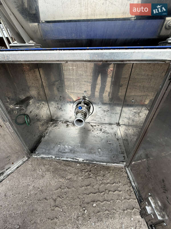 Цистерна напівпричіп Seka 105 2013 в Вінниці