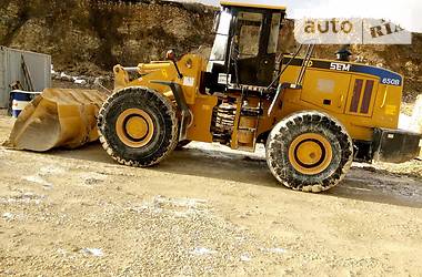 Фронтальный погрузчик SEM 650 2013 в 