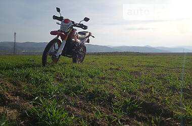Мотоцикл Кросс Senke Desert 2022 в Тысменице