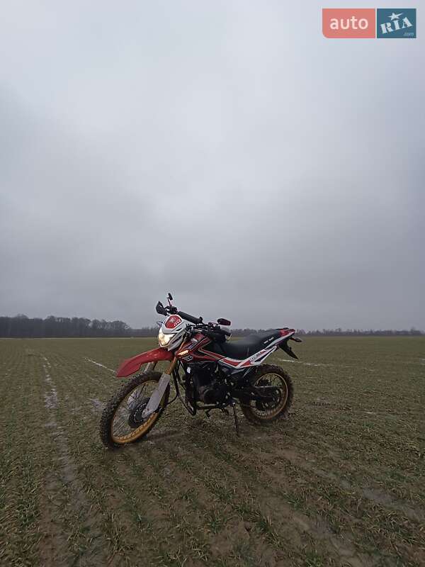 Мотоцикл Кросс Senke Desert 2022 в Надворной