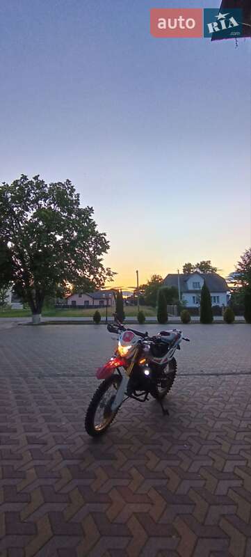 Мотоцикл Кросс Senke Desert 2022 в Надворной