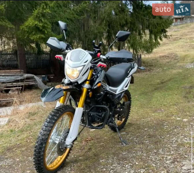 Мотоцикл Кросс Senke SK 2021 в Верховине