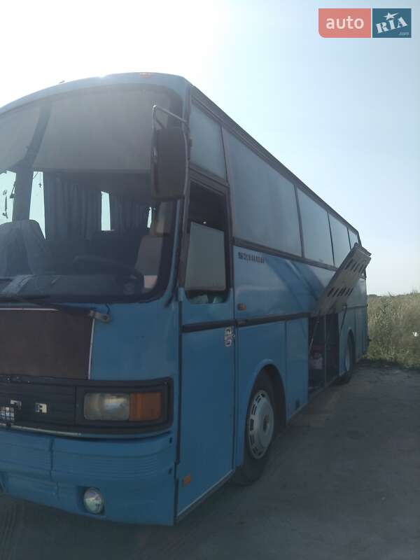 Туристичний / Міжміський автобус Setra 211 HD 1990 в Кам'янському