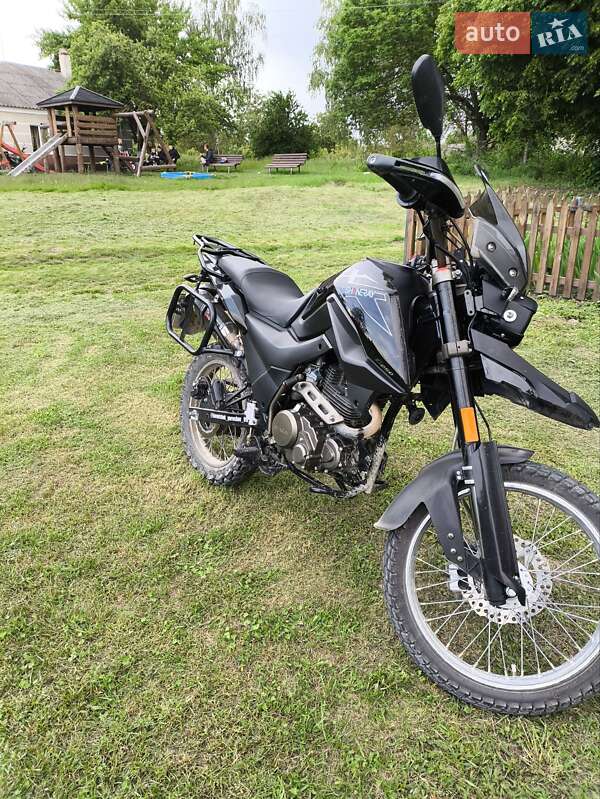 Мотоцикл Туризм Shineray X-Trail 250 2023 в Кам'янець-Подільському