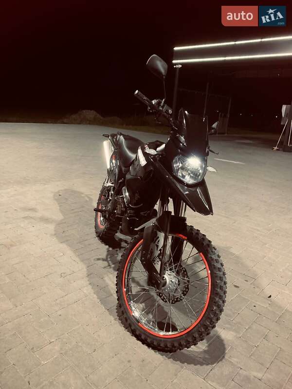 Мотоцикл Кросс Shineray XY250GY-6B 2019 в Хусте