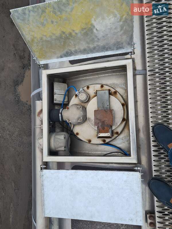 Цистерна напівпричіп Simatra NC-02 2005 в Вінниці фото 10 Цистерна напівпричіп Simatra NC-02 2005 в Вінниці