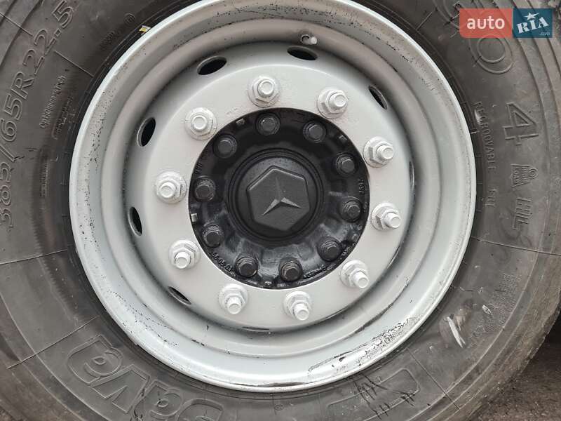 Цистерна напівпричіп Simatra NC-02 2005 в Вінниці