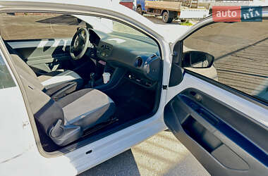 Хэтчбек Skoda Citigo 2013 в 