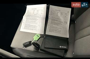 Внедорожник / Кроссовер Skoda Enyaq iV 2021 в 