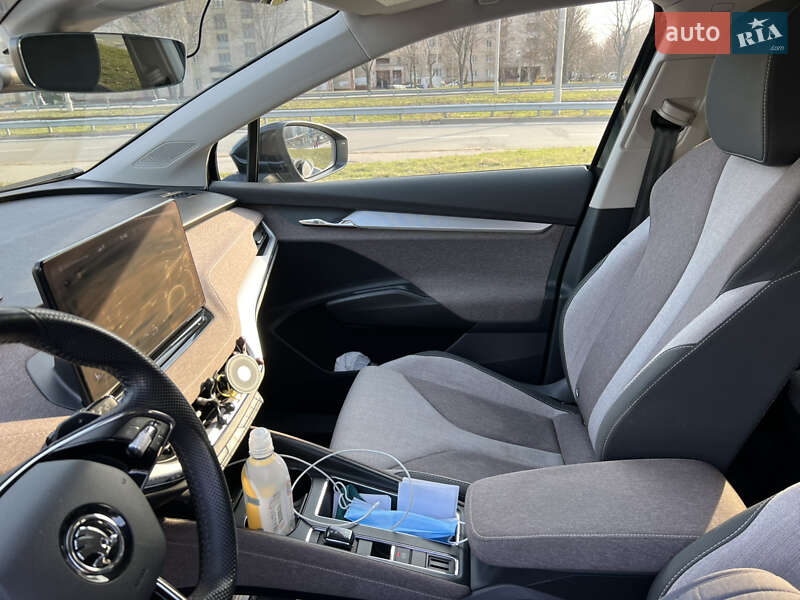 Внедорожник / Кроссовер Skoda Enyaq iV 2020 в Киеве