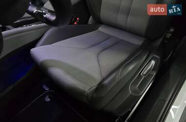 Позашляховик / Кросовер Skoda Enyaq iV 2021 в 