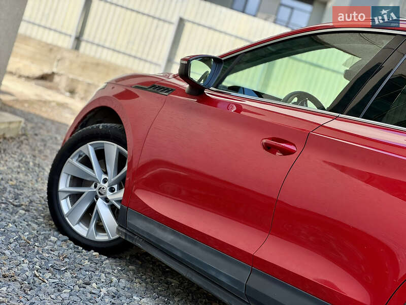 Внедорожник / Кроссовер Skoda Enyaq iV 2021 в Ужгороде