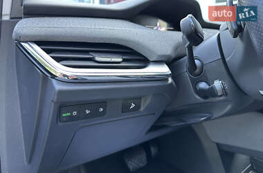 Внедорожник / Кроссовер Skoda Enyaq iV 2021 в 