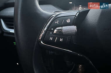 Внедорожник / Кроссовер Skoda Enyaq iV 2022 в 