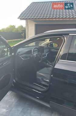 Позашляховик / Кросовер Skoda Enyaq iV 2022 в 