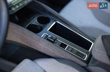 Внедорожник / Кроссовер Skoda Enyaq iV 2022 в 