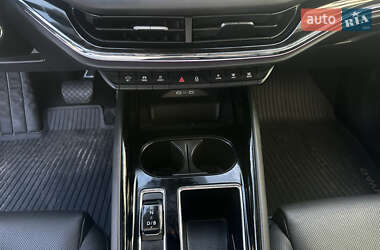 Внедорожник / Кроссовер Skoda Enyaq iV 2022 в 