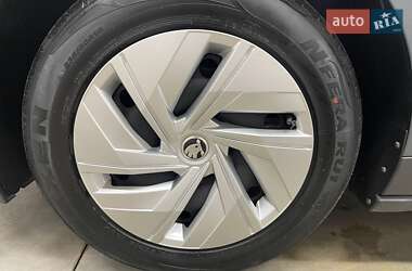 Внедорожник / Кроссовер Skoda Enyaq iV 2022 в 
