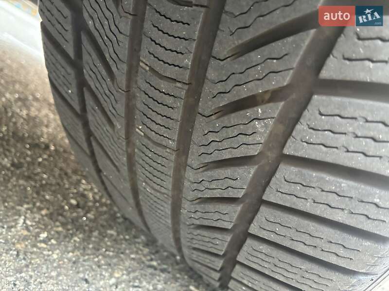 Позашляховик / Кросовер Skoda Enyaq iV 2022 в Києві фото 55 Позашляховик / Кросовер Skoda Enyaq iV 2022 в Києві