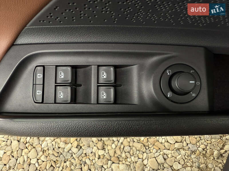 Позашляховик / Кросовер Skoda Enyaq iV 2022 в Львові фото 34 Позашляховик / Кросовер Skoda Enyaq iV 2022 в Львові