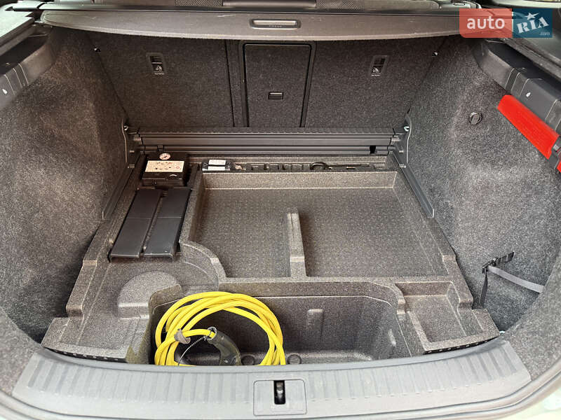 Внедорожник / Кроссовер Skoda Enyaq iV 2021 в Львове