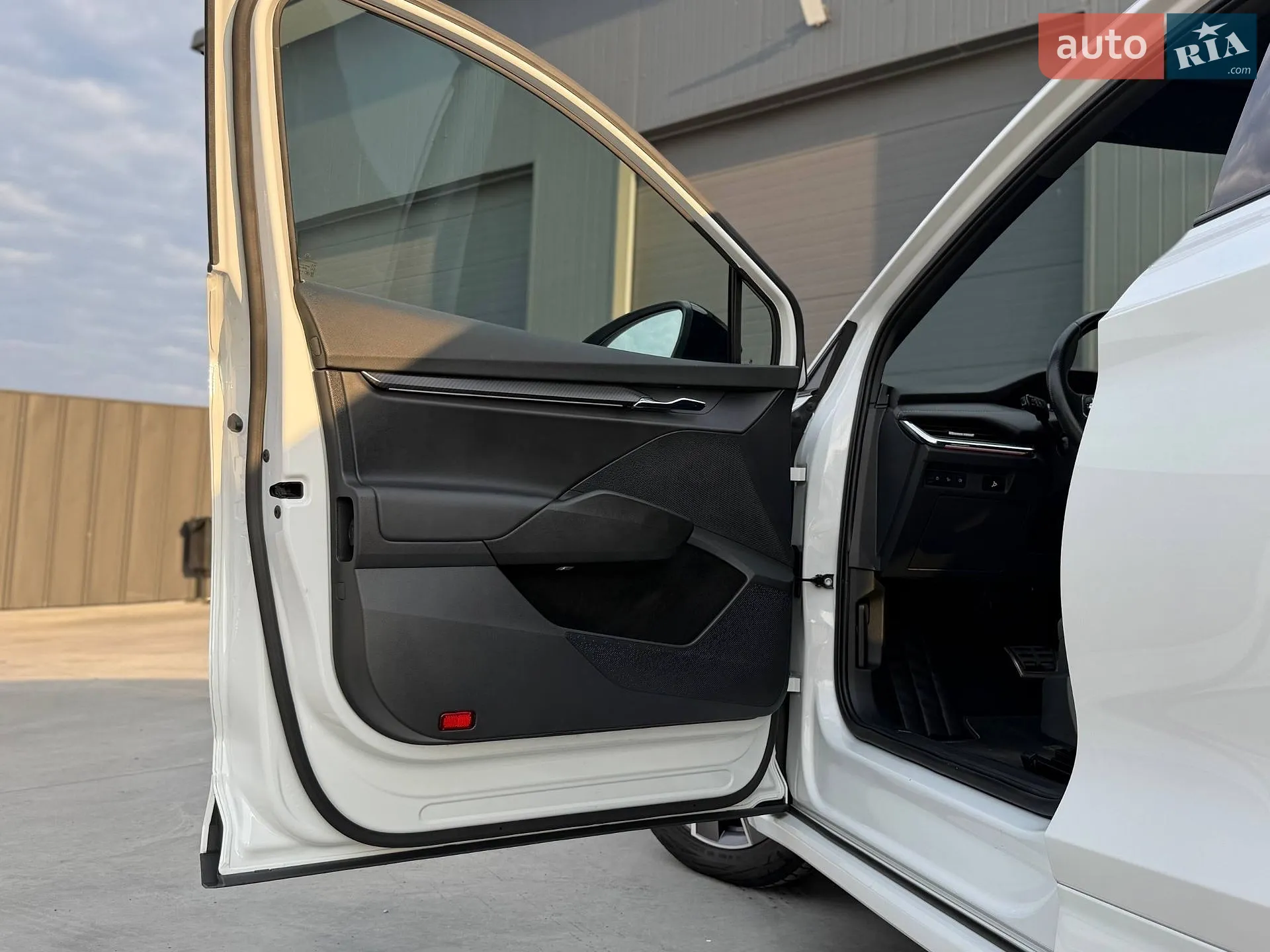 2022 Skoda Enyaq - мініатюра 28