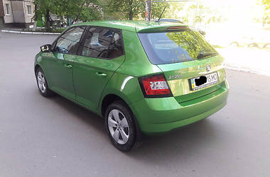 Хэтчбек Skoda Fabia 2016 в Кривом Роге