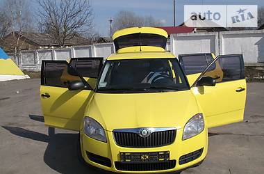 Хетчбек Skoda Fabia 2008 в Острозі