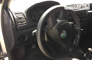 Хетчбек Skoda Fabia 2011 в Харкові