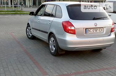 Універсал Skoda Fabia 2011 в Львові