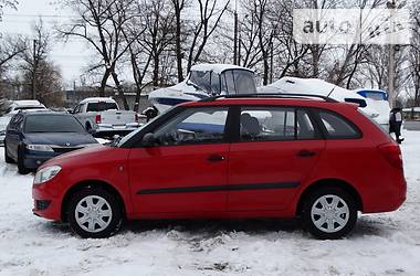 Универсал Skoda Fabia 2010 в Днепре