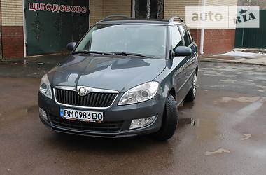 Універсал Skoda Fabia 2010 в Сумах