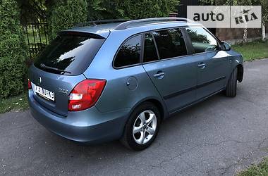 Универсал Skoda Fabia 2011 в Луцке