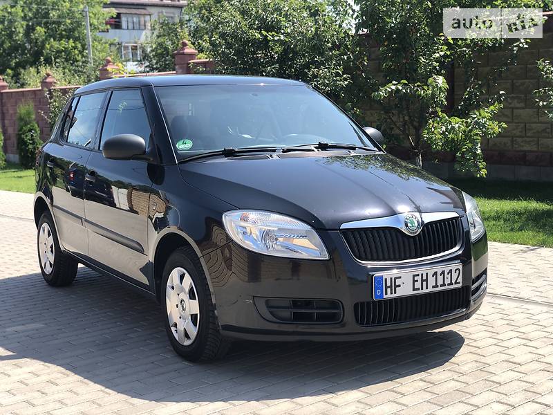 Хэтчбек Skoda Fabia 2009 в Ровно