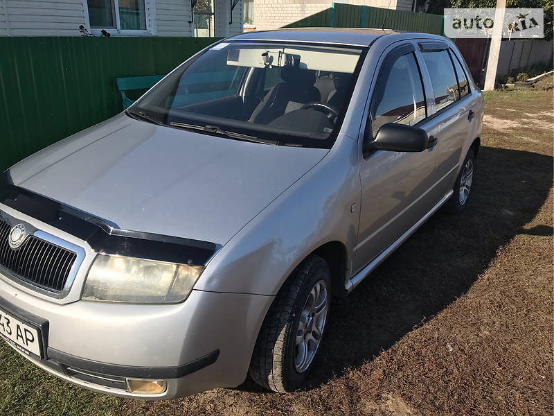 Хэтчбек Skoda Fabia 2004 в Чернигове