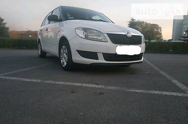 Универсал Skoda Fabia 2012 в Каменском