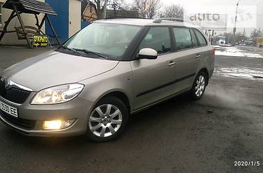 Универсал Skoda Fabia 2010 в Полтаве